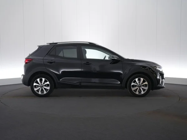 Kia Stonic (2025) — foto 22 van 22