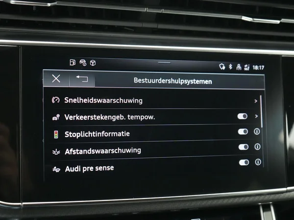 AUDI RS Q8 SUV (2026) — foto 16 van 43