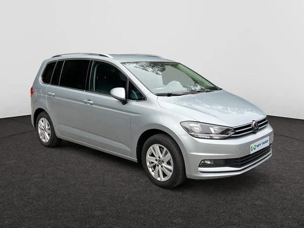 VOLKSWAGEN Touran (2025) — foto 12 van 18