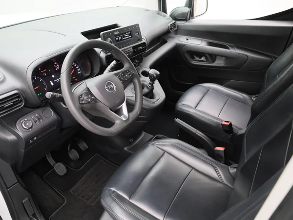 Opel Combo Life (2022) — foto 11 van 33