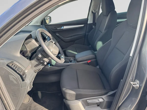 SKODA Karoq (2025) — foto 15 van 21