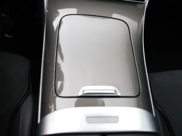 Mercedes-Benz C-Klasse (2023) — foto 13 van 33