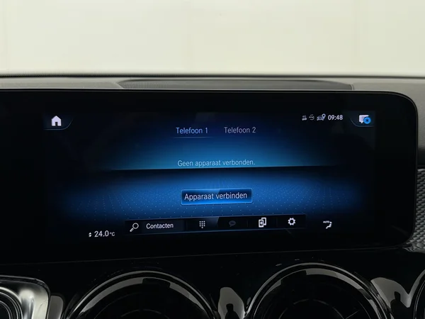 MERCEDES GLB 180 (2021) — foto 13 van 27
