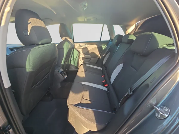 SKODA Kamiq (2026) — foto 16 van 24