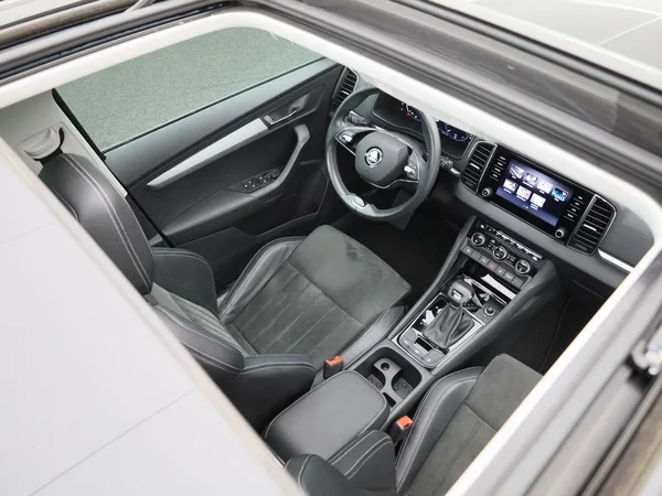 Škoda Karoq (2022) — foto 29 van 40