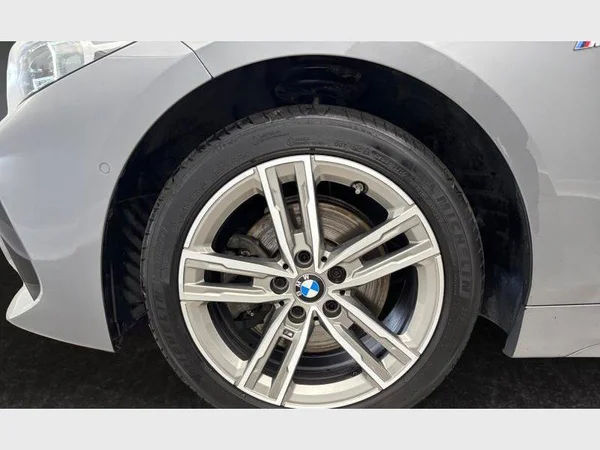 BMW 1 Hatch (2022) — foto 14 van 15