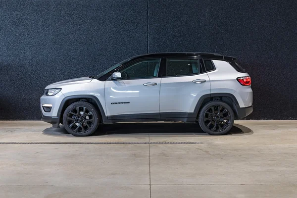 Jeep Compass (2022) — foto 26 van 31