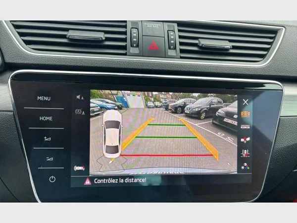 Skoda Superb (2018) — foto 8 van 27