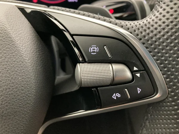 SKODA Kodiaq (2025) — foto 13 van 36