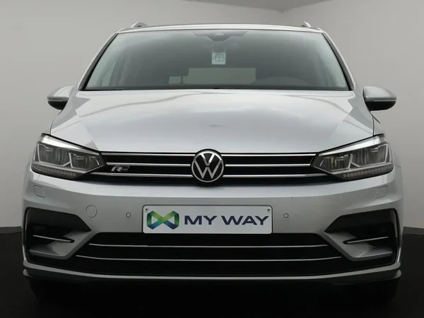 Volkswagen Touran (2022) — foto 12 van 29
