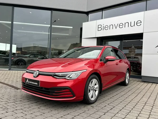 Volkswagen Golf (2020) — foto 1 van 22