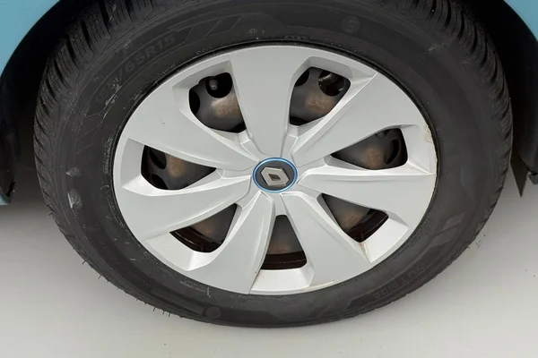Renault Zoe (2020) — foto 18 van 34