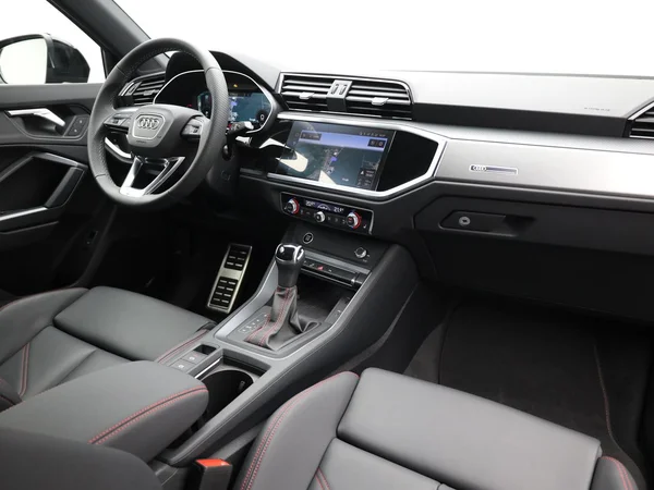 AUDI Q3 (2025) — foto 17 van 23