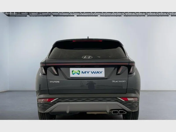 Hyundai TUCSON (2021) — foto 25 van 30