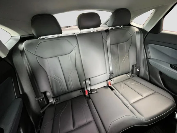 AUDI Q3 Sportback (2025) — foto 22 van 22