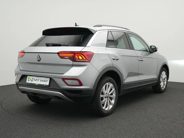 VOLKSWAGEN T-Roc (2024) — foto 21 van 25