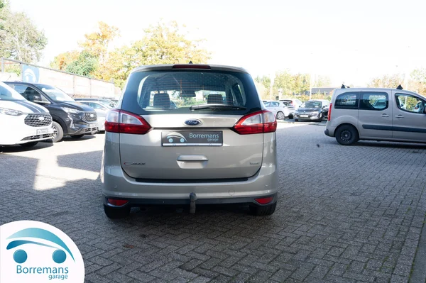 Ford Grand-C-Max (2017) — foto 52 van 61