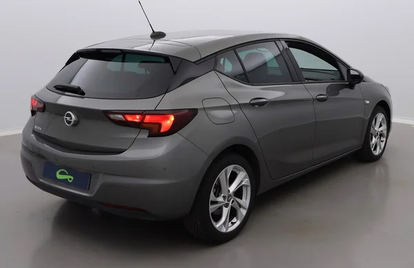 Opel Astra (2021) — foto 35 van 39