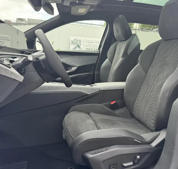 Peugeot e-5008 (2026) — foto 4 van 30