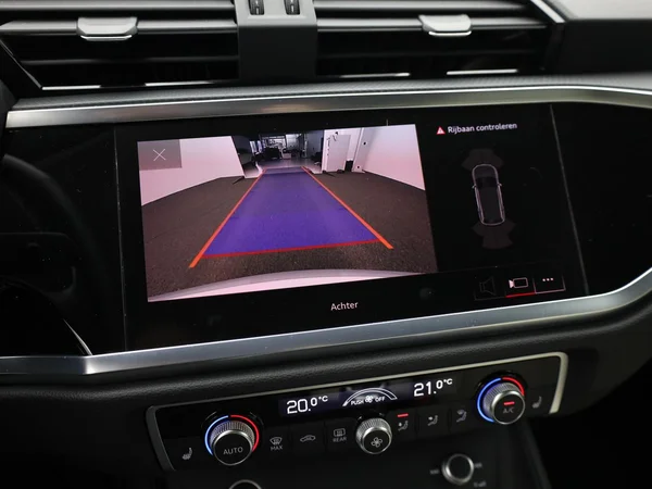 AUDI Q3 (2022) — foto 13 van 20