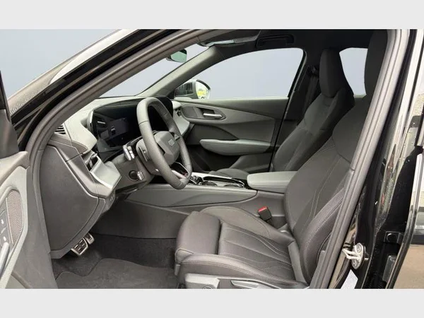 Audi Q3 Sportback (2026) — foto 6 van 28