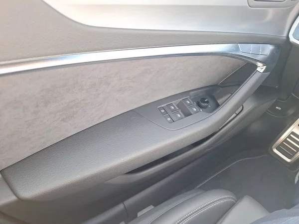 AUDI A6 Avant (2025) — foto 20 van 24