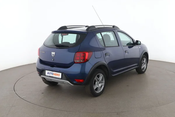 Dacia Sandero (2020) — foto 12 van 16