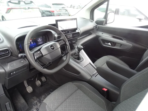 Opel Combo Life (2026) — foto 6 van 32