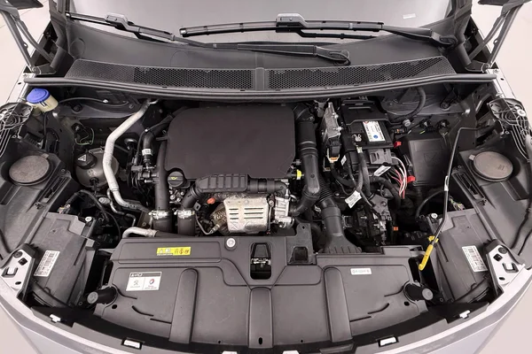 Peugeot 3008 (2018) — foto 4 van 33