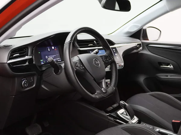 Opel Corsa-e (2022) — foto 24 van 37