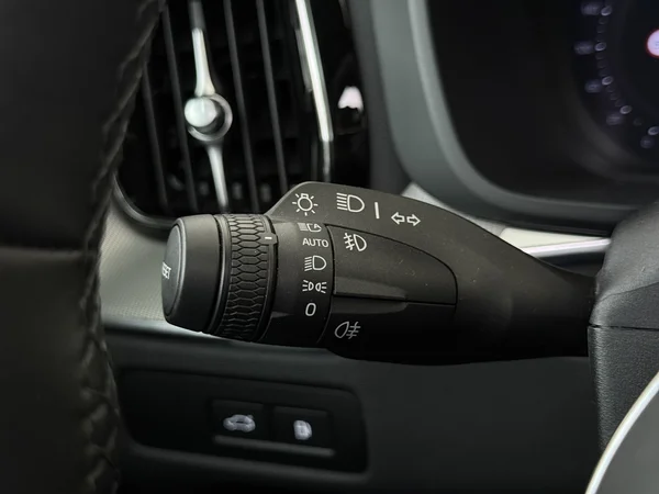 VOLVO XC60 (2024) — foto 16 van 32