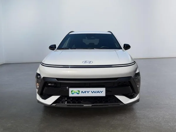 HYUNDAI Kona HEV (2023) — foto 23 van 31