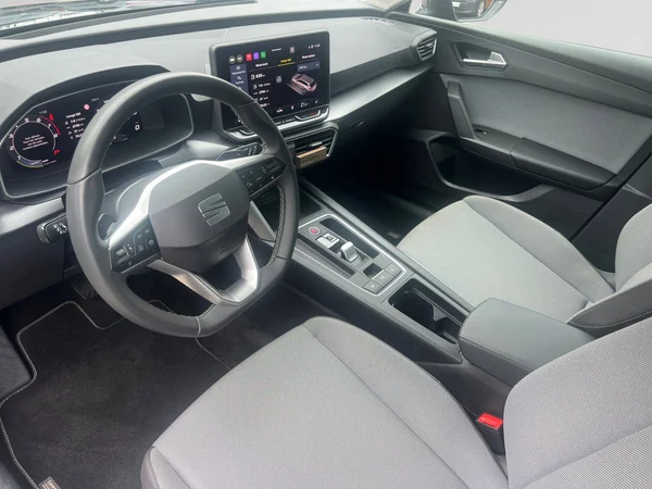 SEAT Leon ST (2025) — foto 3 van 18