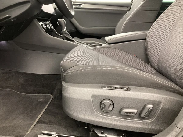 SKODA Superb Combi (2020) — foto 27 van 36