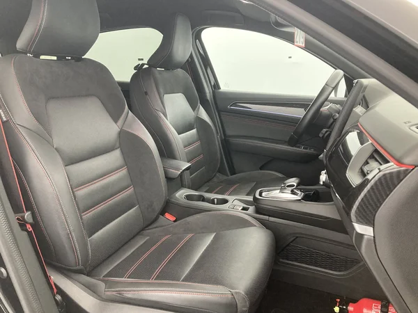 RENAULT Arkana (2022) — foto 24 van 33
