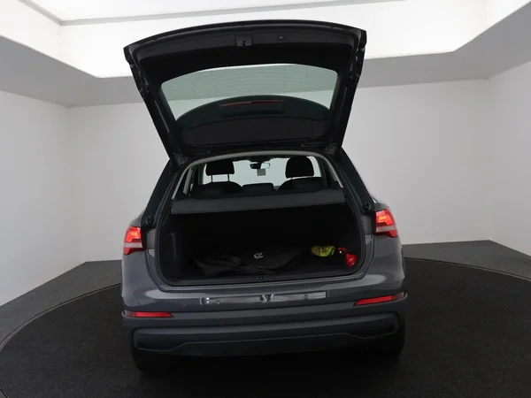 AUDI Q3 PHEV (2022) — foto 22 van 23
