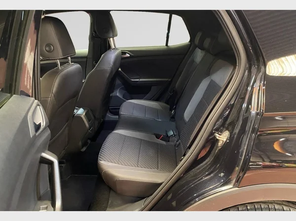 VOLKSWAGEN T-Cross (2022) — foto 8 van 16