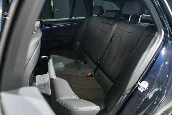 BMW 5 Reeks (2022) — foto 3 van 38