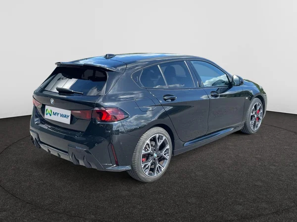 BMW 1 (F70) (2025) — foto 18 van 21