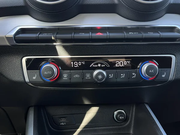 AUDI Q2 (2020) — foto 8 van 17