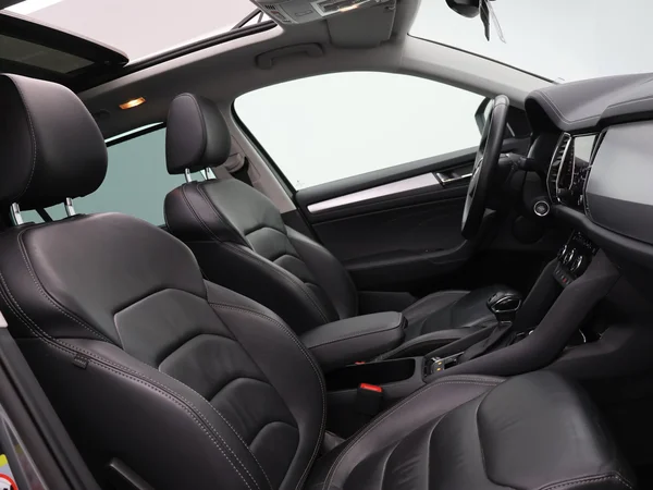SKODA Kodiaq (2022) — foto 23 van 26