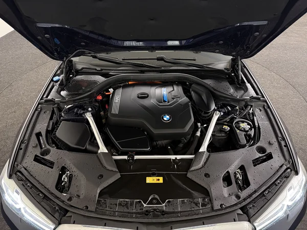 BMW 530 (2022) — foto 6 van 34