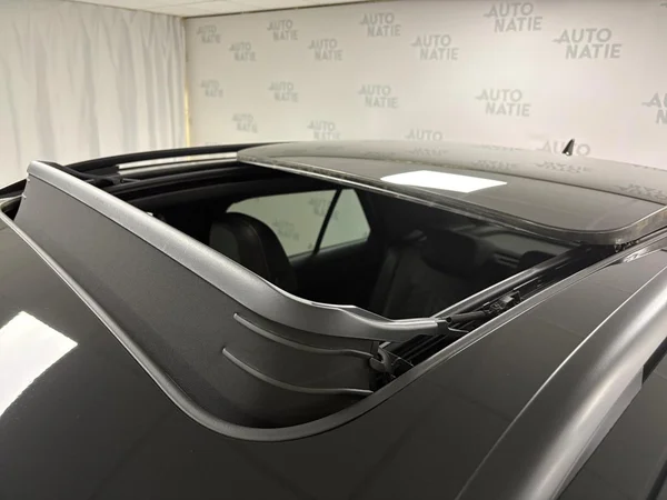 VOLKSWAGEN T-Roc (2026) — foto 6 van 15