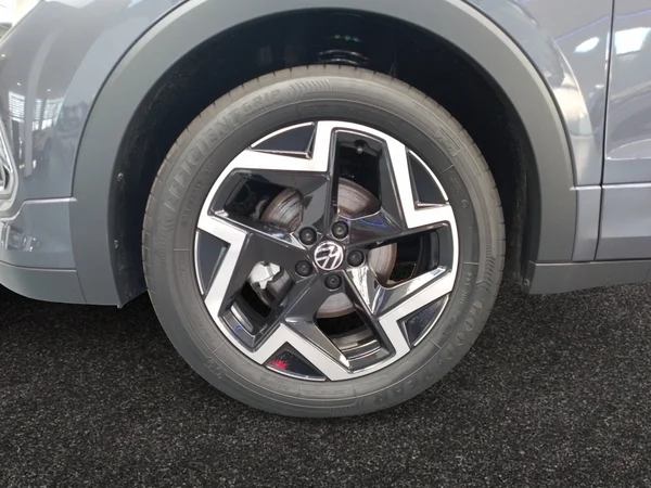 VOLKSWAGEN T-Cross (2025) — foto 11 van 16