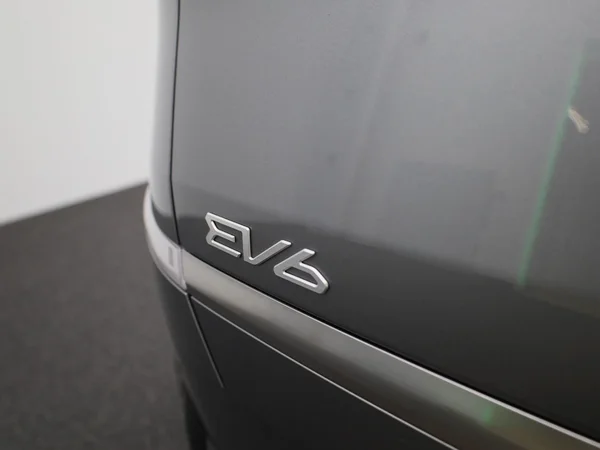Kia EV6 (2024) — foto 33 van 81