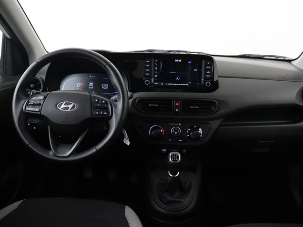 HYUNDAI i10 (2025) — foto 25 van 25