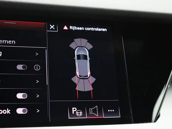 Audi A3 (2022) — foto 29 van 43