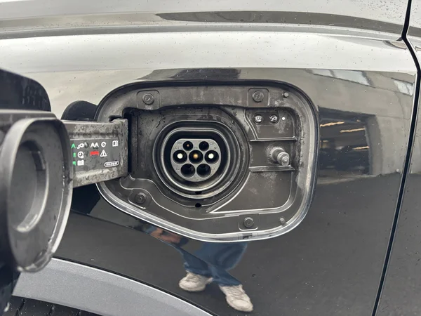 AUDI Q3 PHEV (2022) — foto 8 van 20