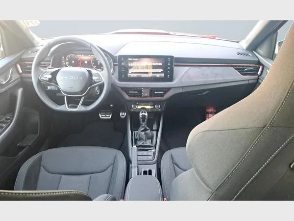 Skoda Kamiq (2025) — foto 17 van 23