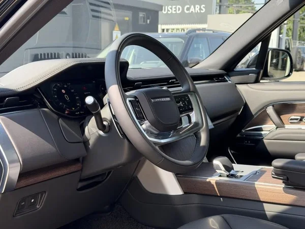 Land Rover Range Rover (2026) — foto 23 van 30